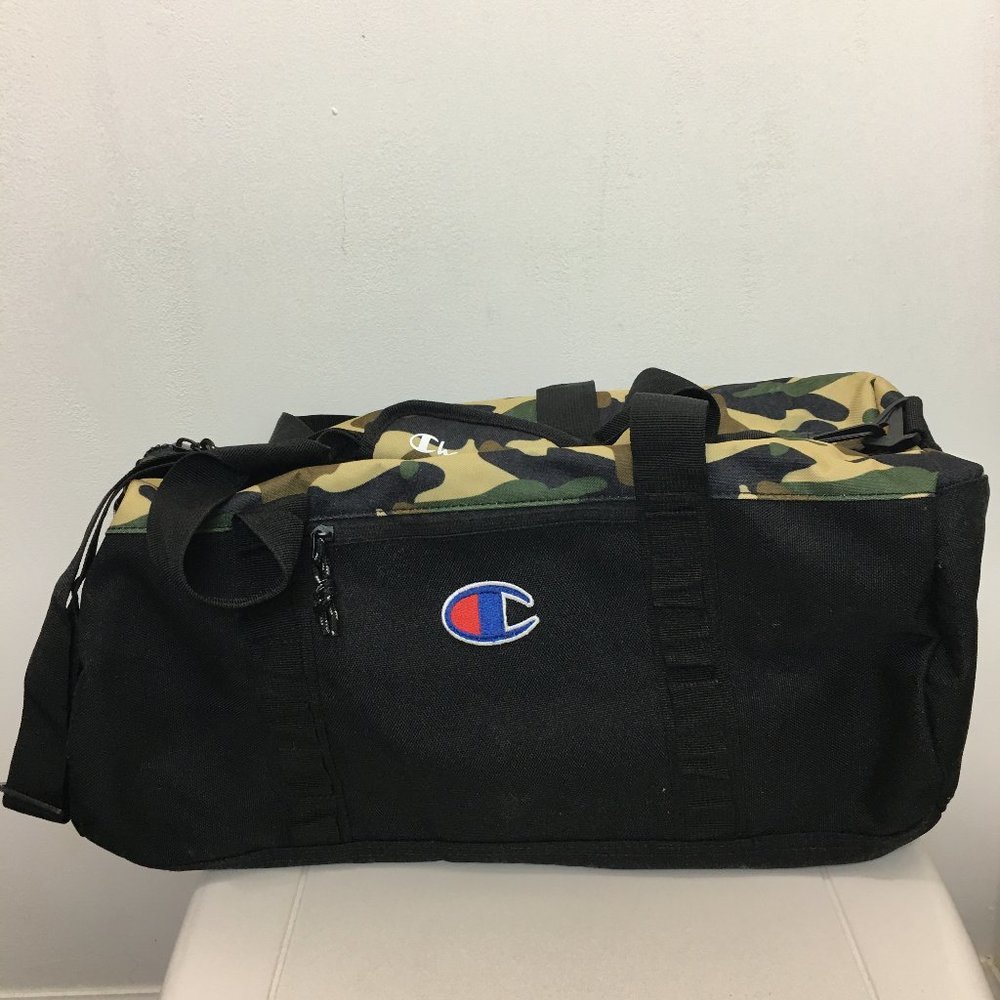 Champion camo & Black Gym Duffle Duffel bag NEW